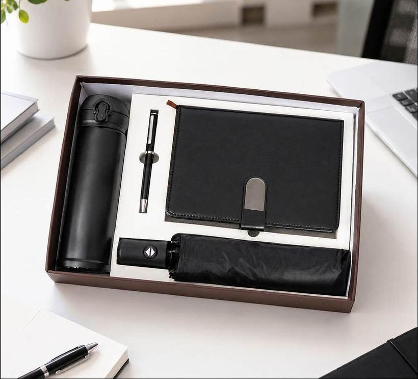 4-in-1 Gift Set with Umbrella
