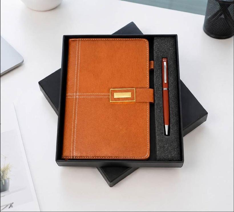 2-in-1 Heritage Notebook & Pen Set