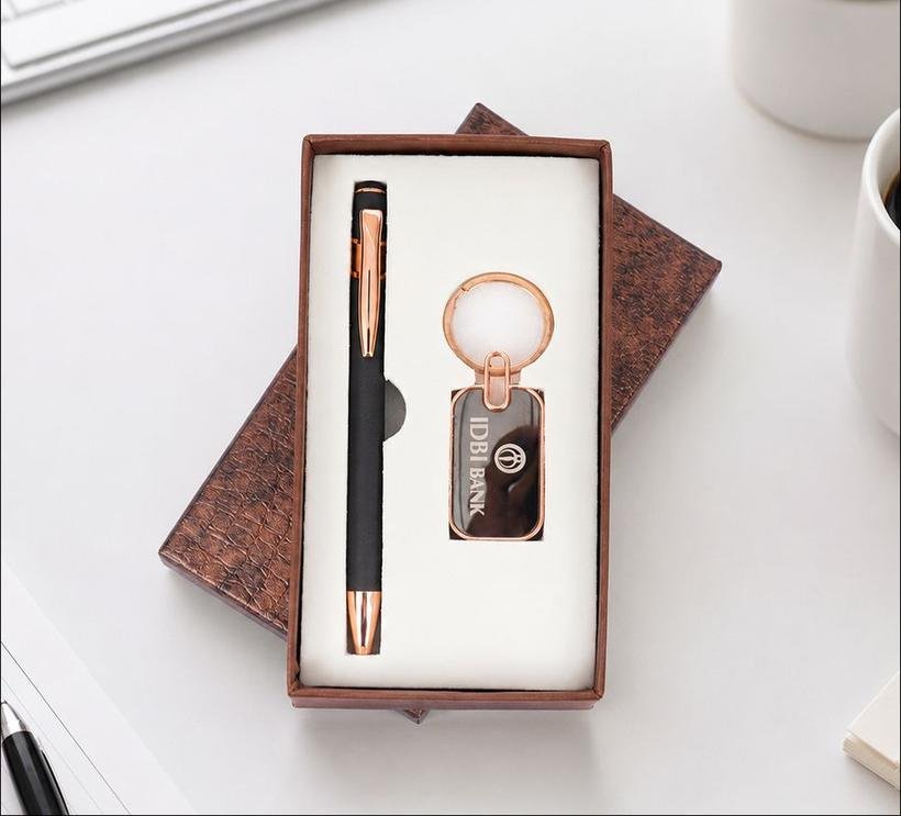 Rose Gold Pen & Keychain Gift Set