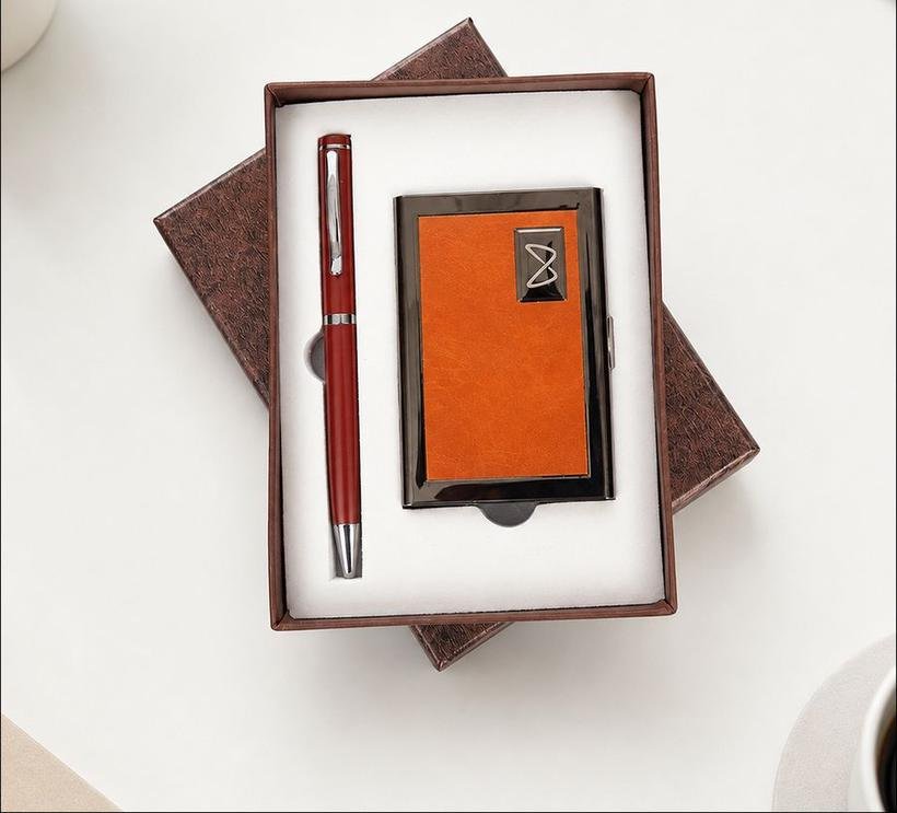 Gunmetal Card Holder & Pen Gift Set